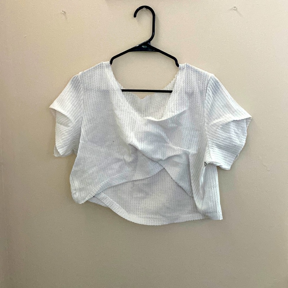 White crop top